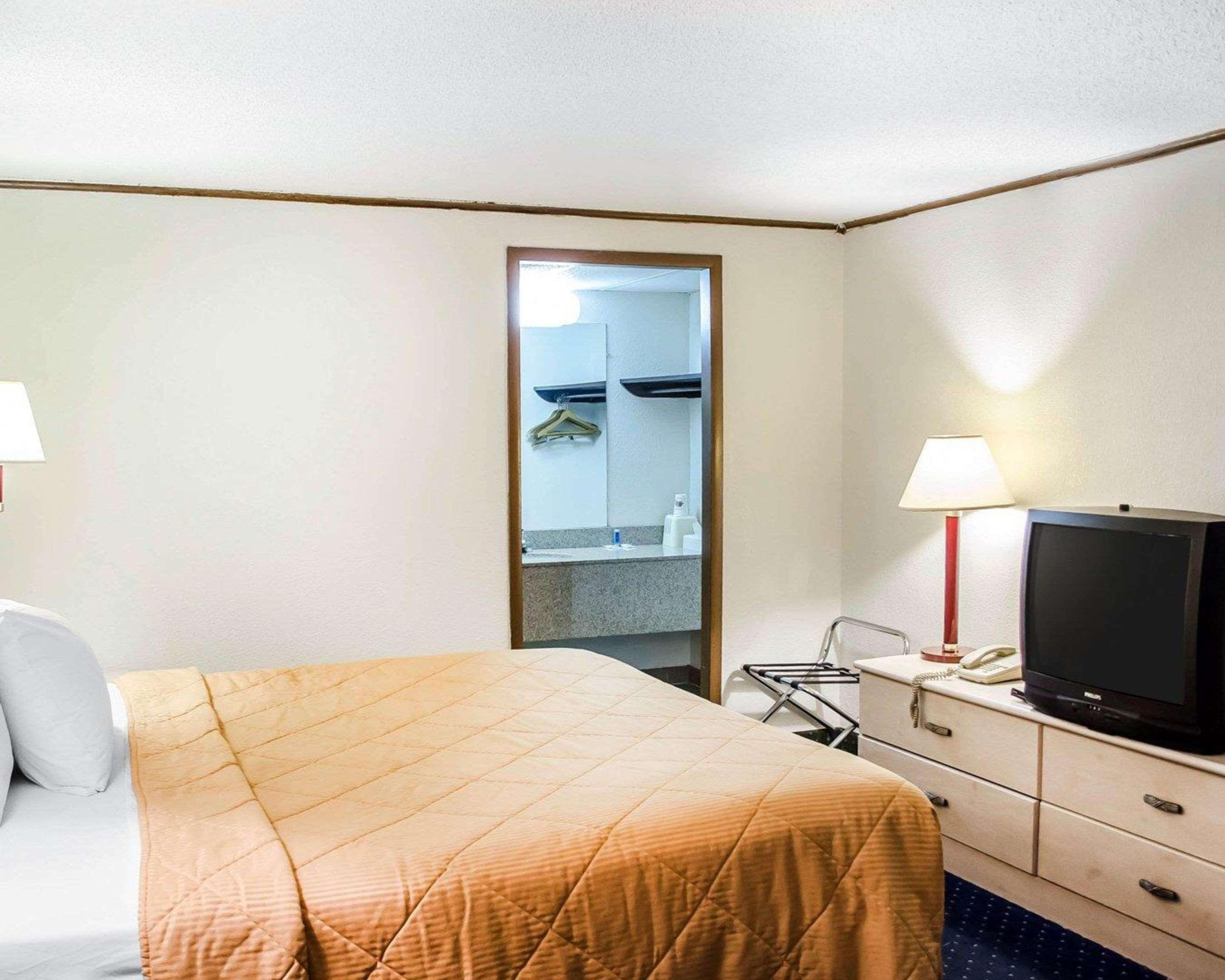 קרלייל Rodeway Inn מראה חיצוני תמונה